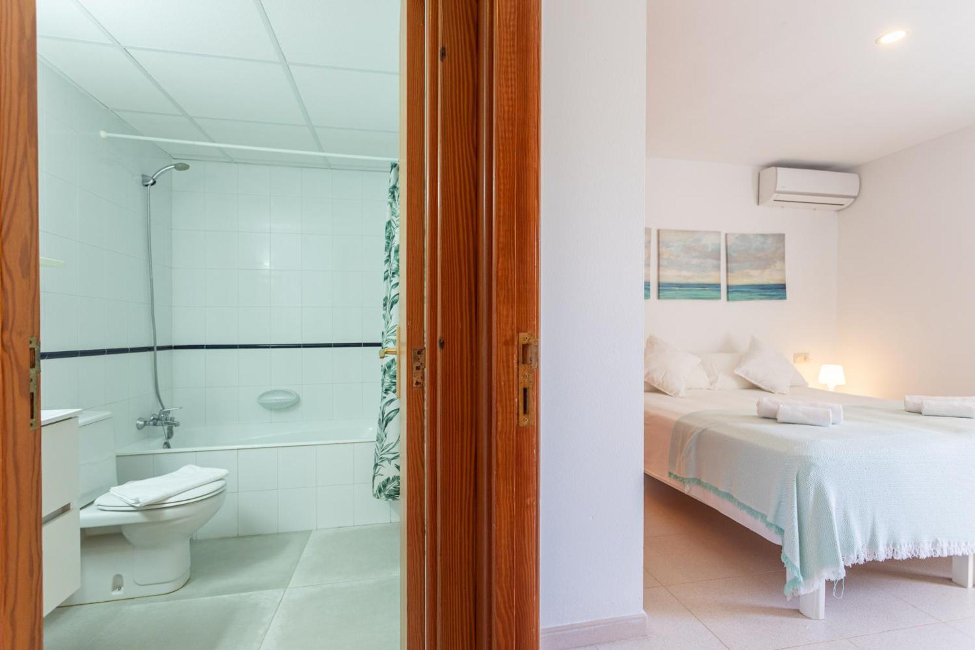 Apartamentos Es Dolc Колонья Сант Джордин Экстерьер фото