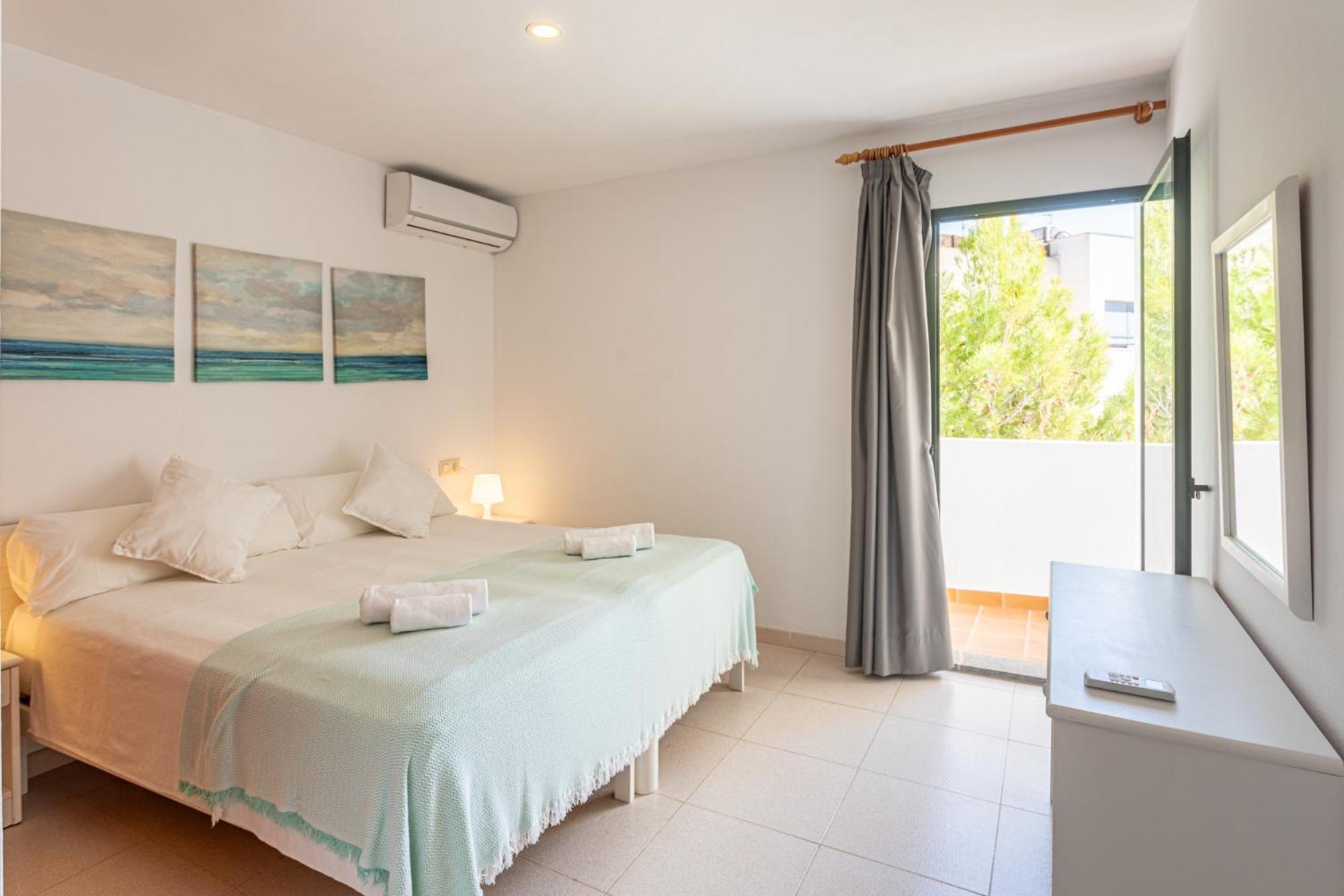 Apartamentos Es Dolc Колонья Сант Джордин Экстерьер фото